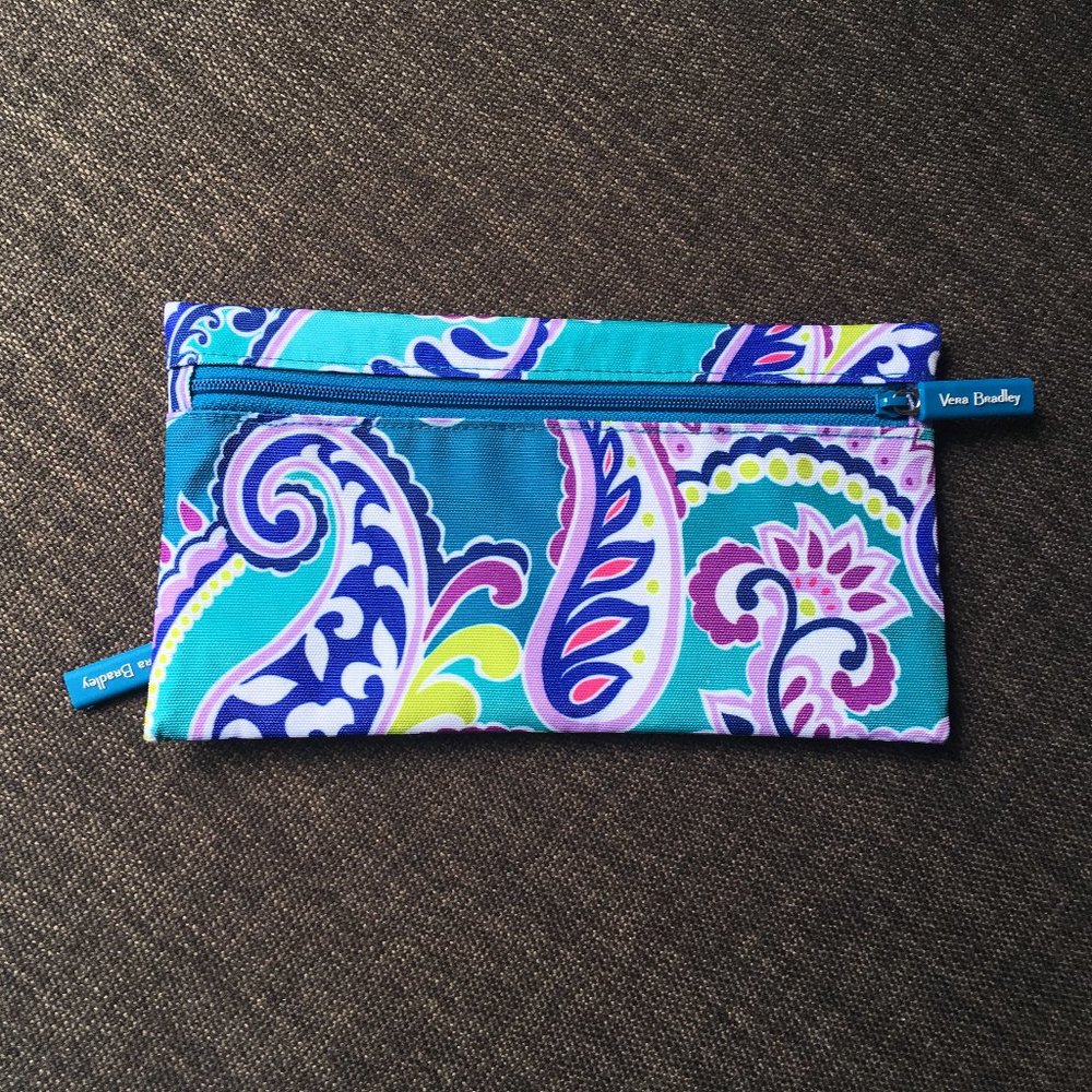 EUC Vera Bradley Lighten Up Pencil Pouch Waikiki